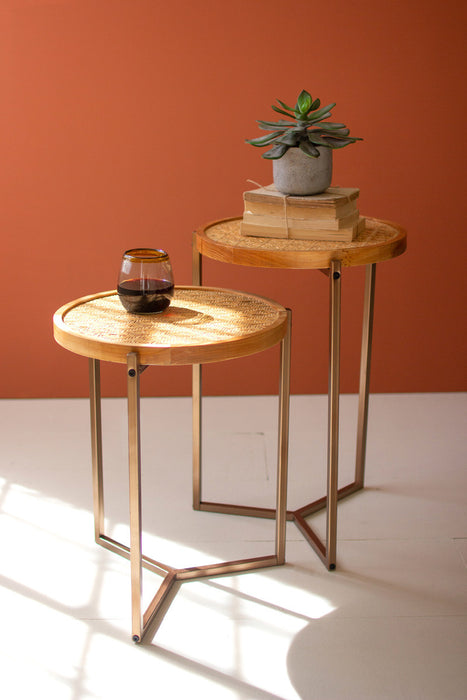 set of 2 nesting round top tables