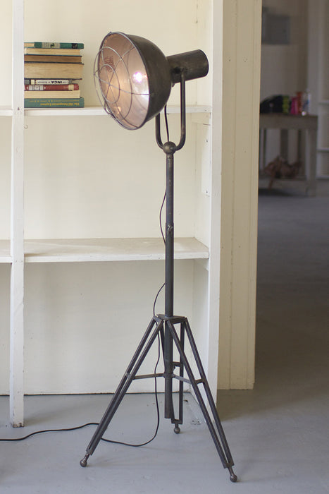 adjustable caged studio lamp